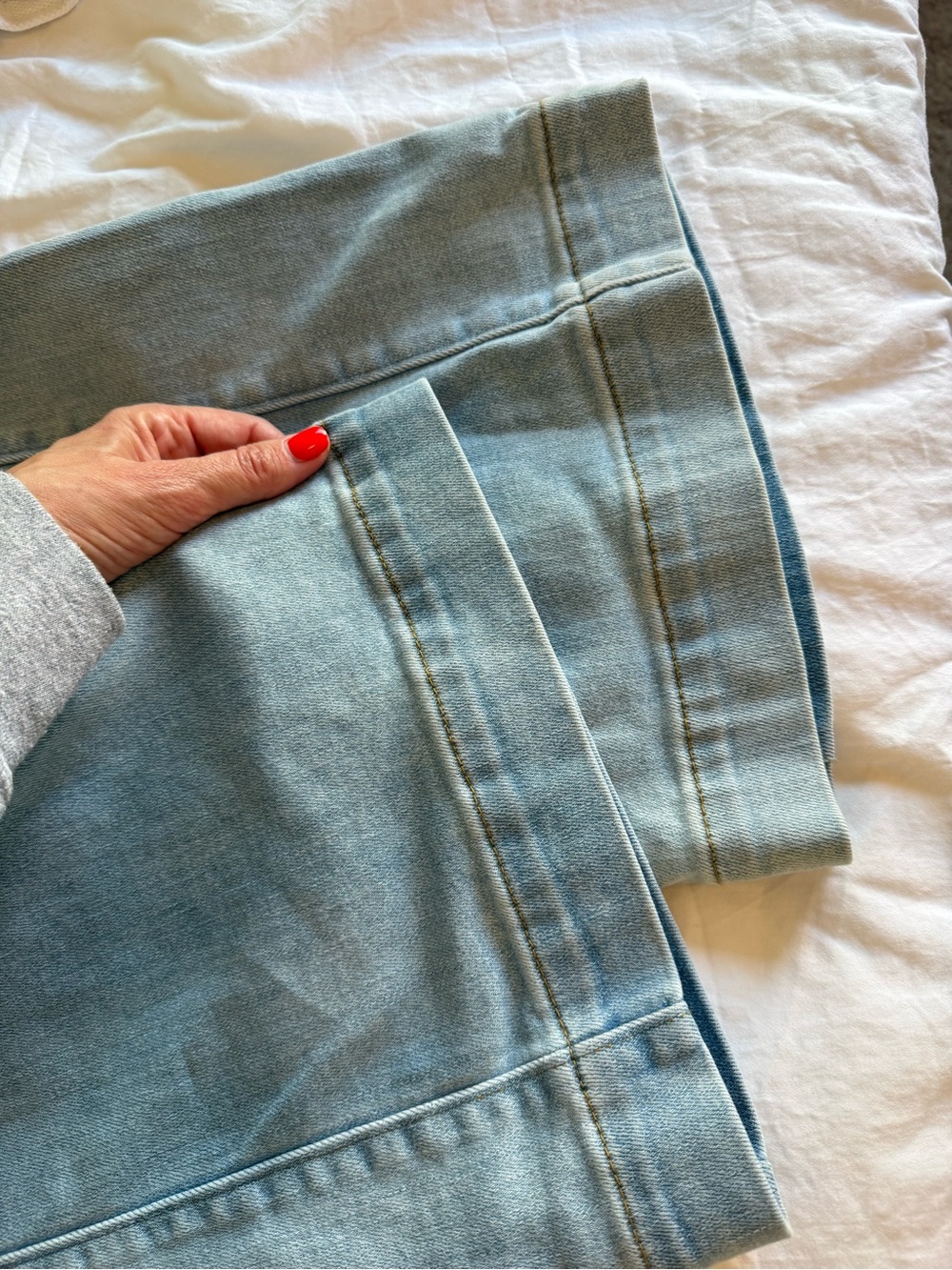 Pilcro Wide-Leg Light Blue Women's Jeans - Picture 7 of 11